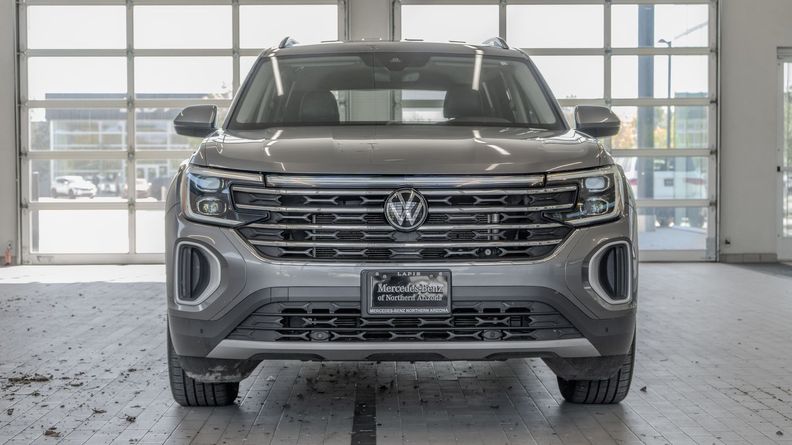 2024 Volkswagen Atlas 2.0T SE w/Technology — full photo 11 of 35