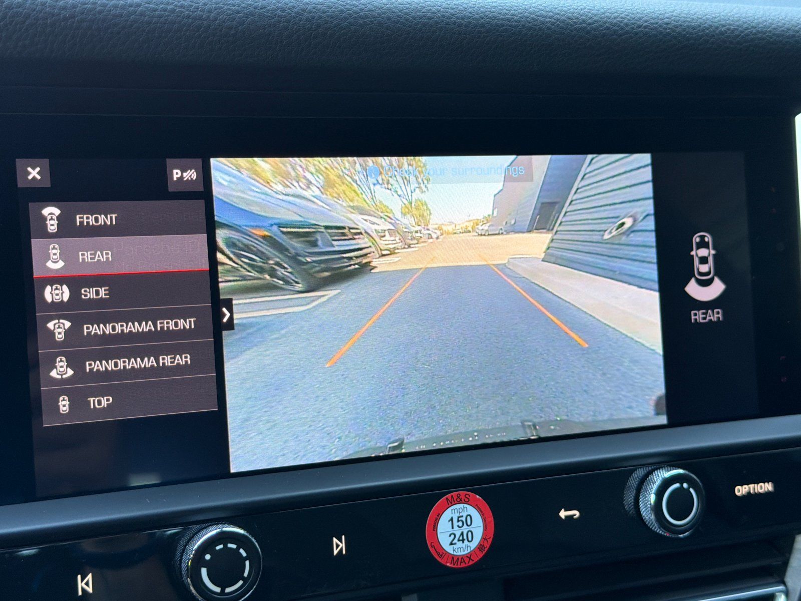 2024 Porsche Macan S — full photo 18 of 27