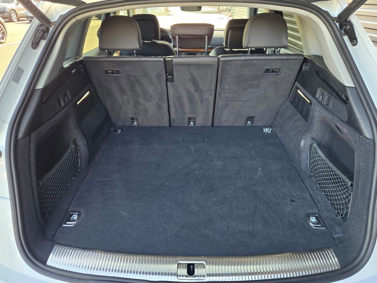 2024 Audi Q5 e 55 Premium — foto completa 27 de 45