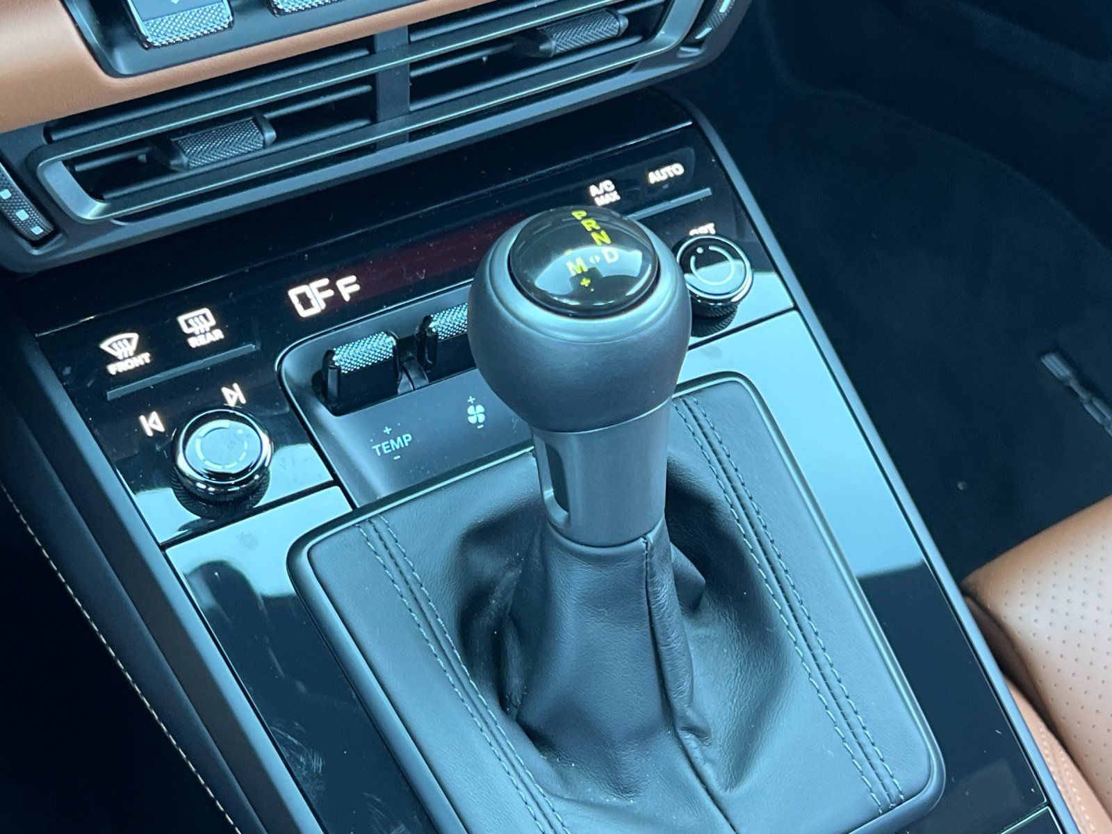 2023 Porsche 911 GT3 — full photo 22 of 29