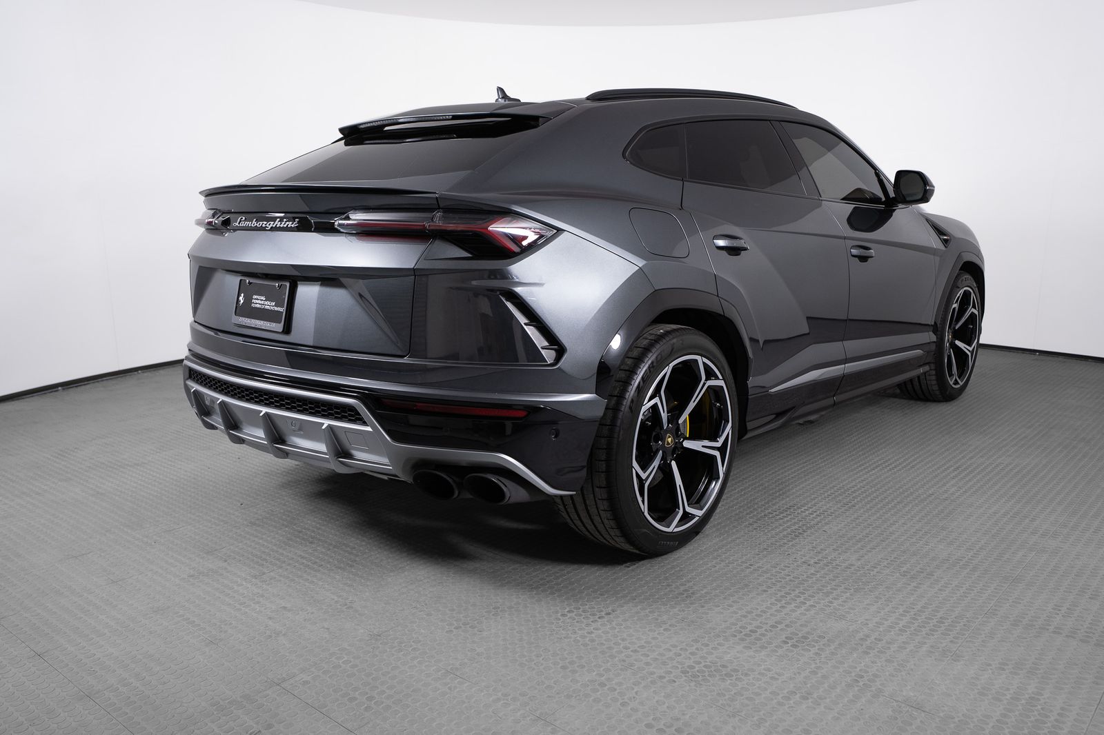 2020 Lamborghini Urus — foto completa 6 de 53
