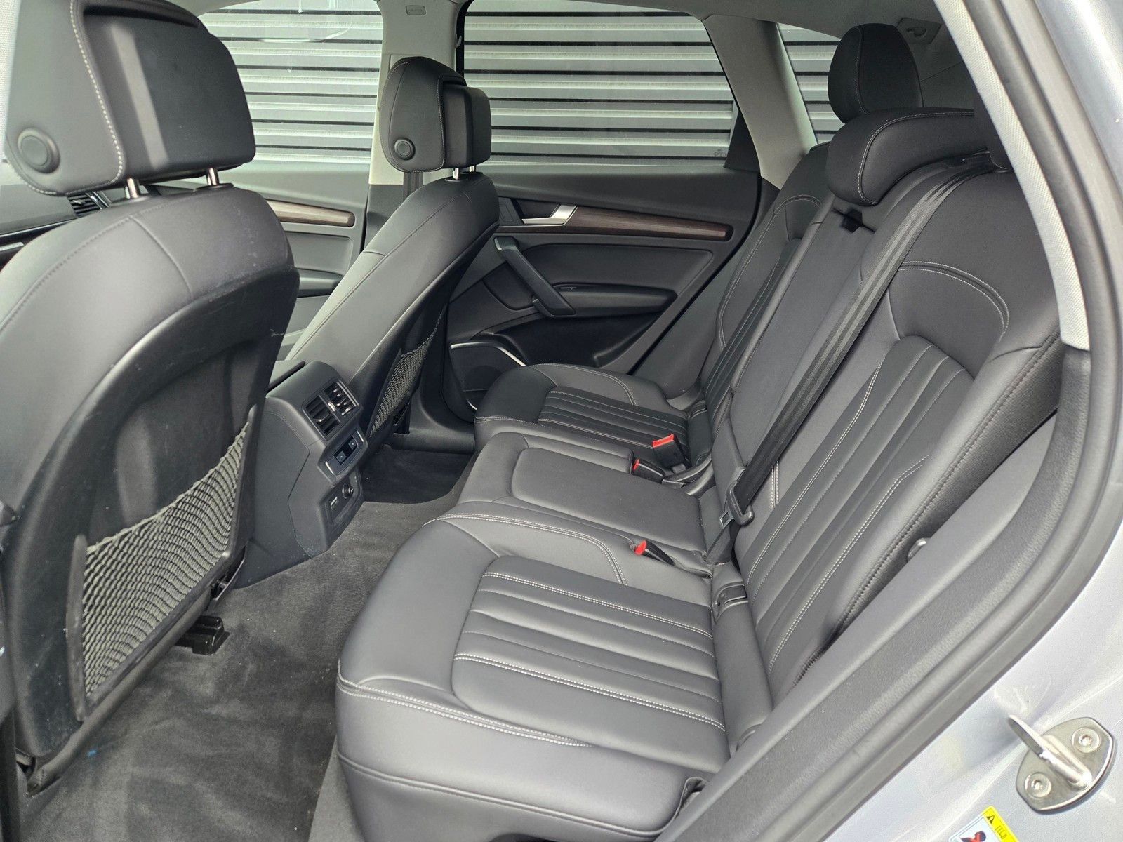 2023 Audi Q5 45 S line Premium — foto completa 10 de 45