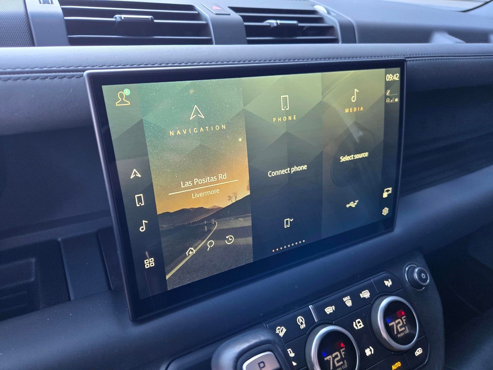 2024 Land Rover Defender 130 X — foto completa 21 de 45
