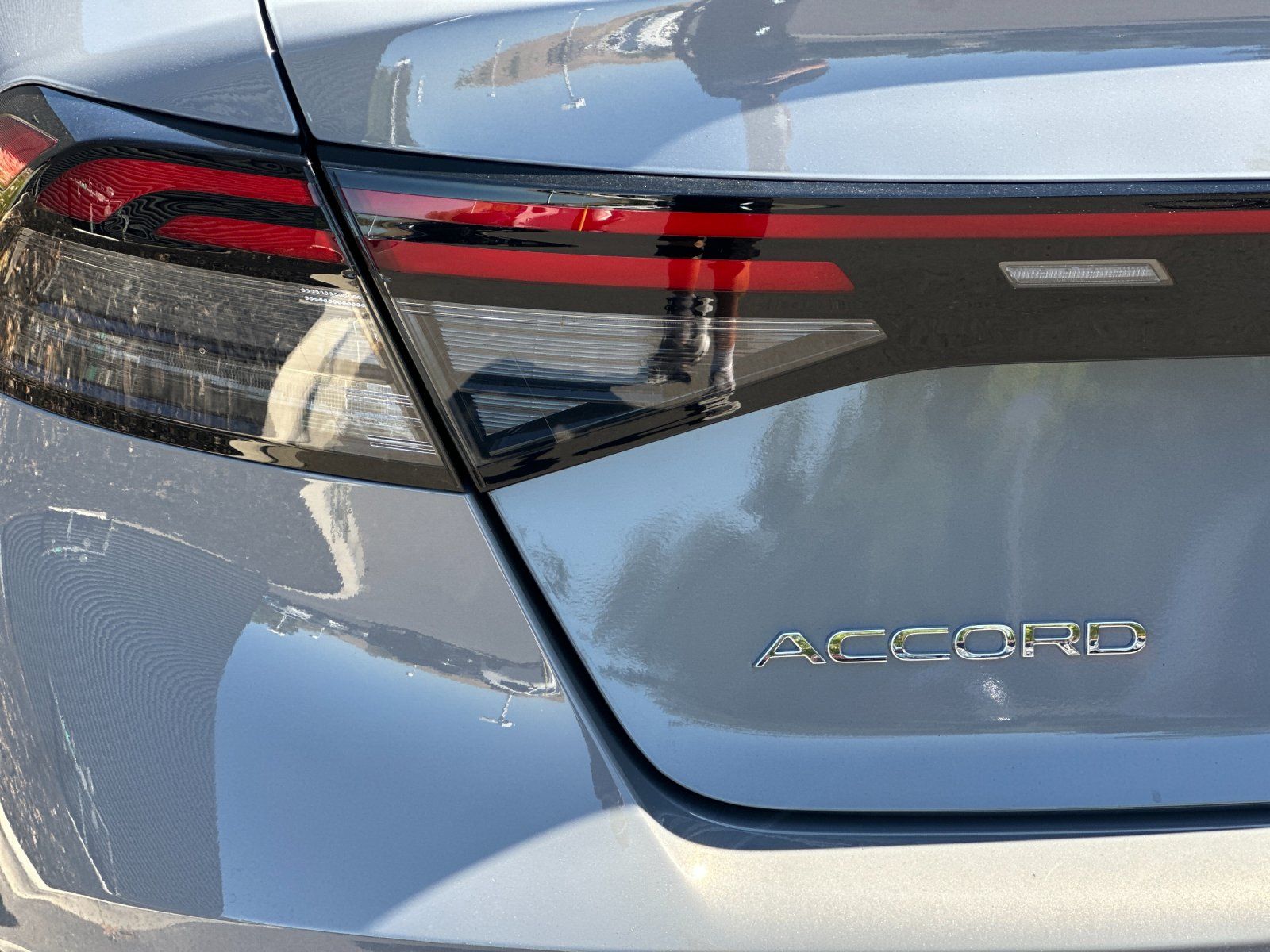 2025 Honda Accord SE — full photo 24 of 26