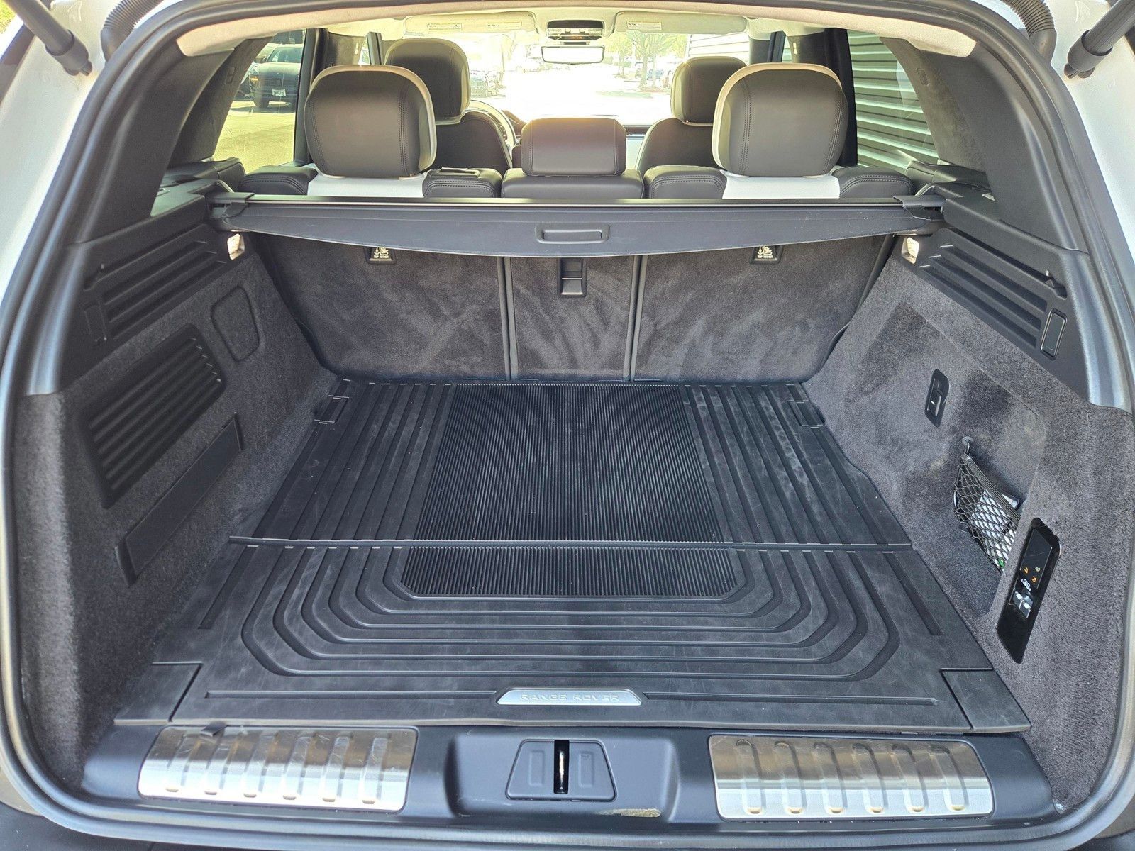 2024 Land Rover Range Rover Sport Plug-in Hybrid Autobiography — full photo 27 of 45