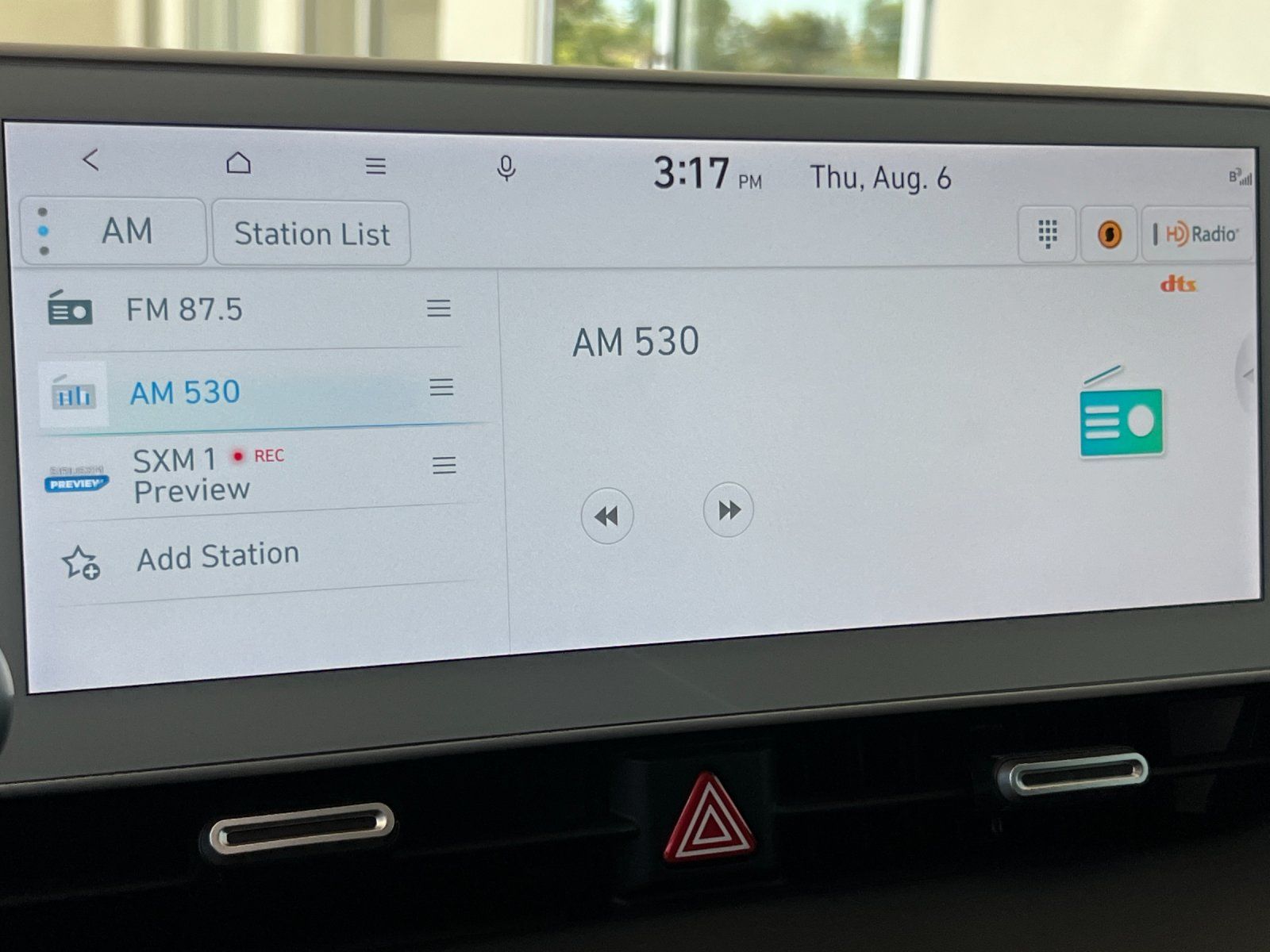2024 Hyundai IONIQ 5 SE — full photo 18 of 29