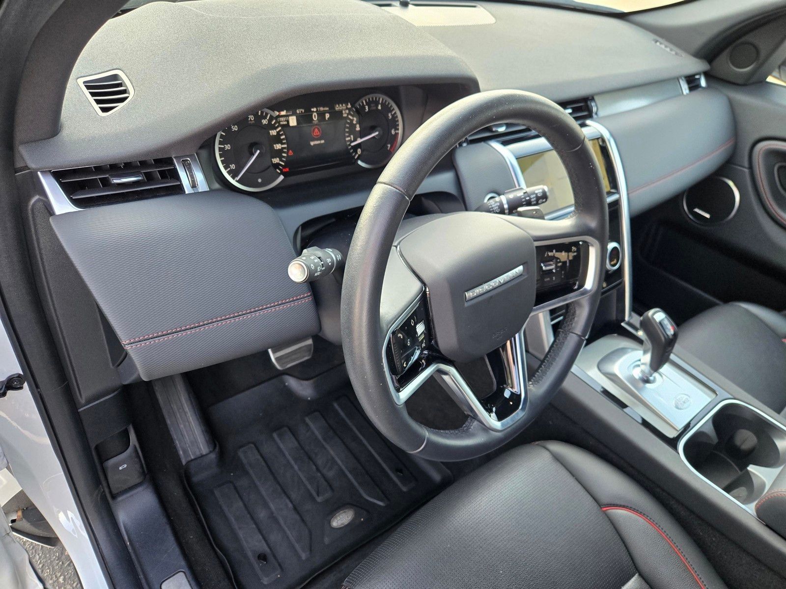 2023 Land Rover Discovery Sport SE R-Dynamic — foto completa 18 de 45