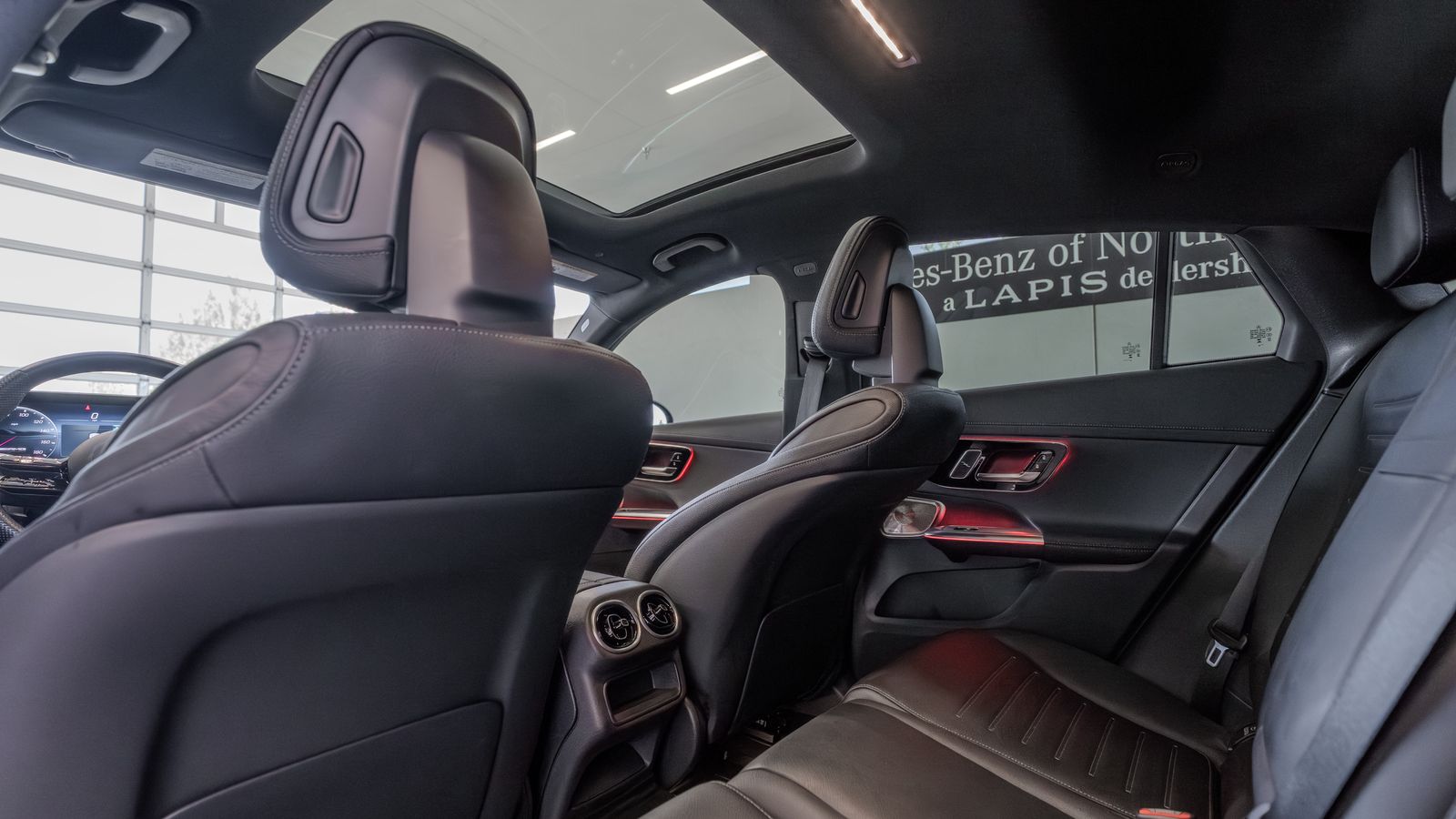 2025 Mercedes-Benz GLC GLC 43 AMG® — full photo 26 of 35