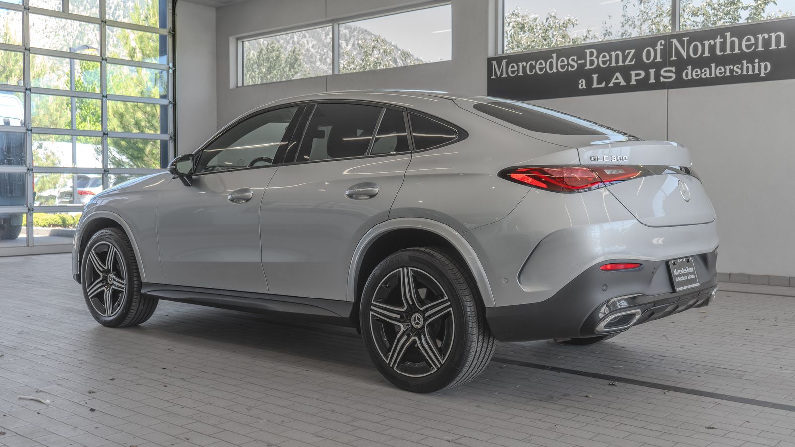 2024 Mercedes-Benz GLC GLC 300 Coupe — full photo 13 of 35