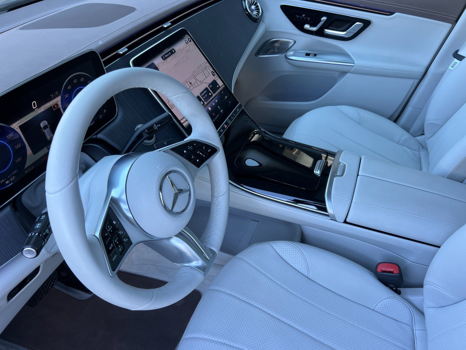 2023 Mercedes-Benz EQE 350+ SUV — full photo 4 of 28