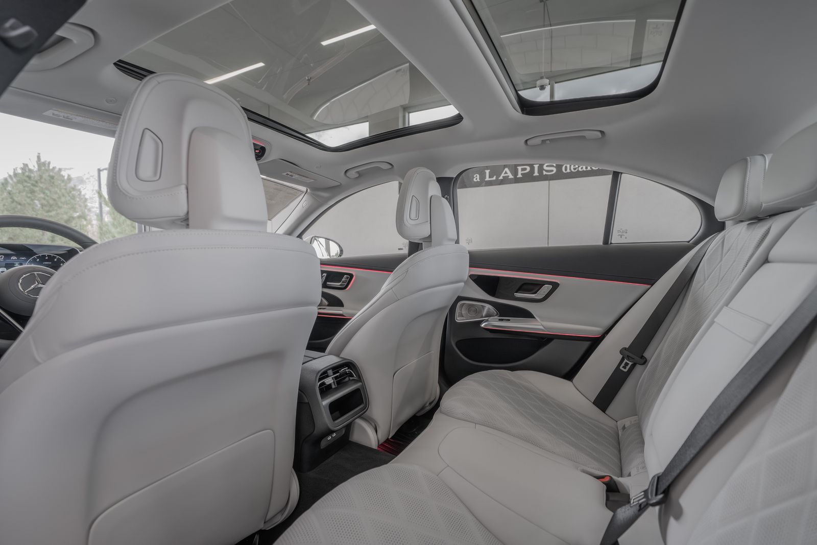 2026 Mercedes-Benz E-Class E 350 — full photo 26 of 36