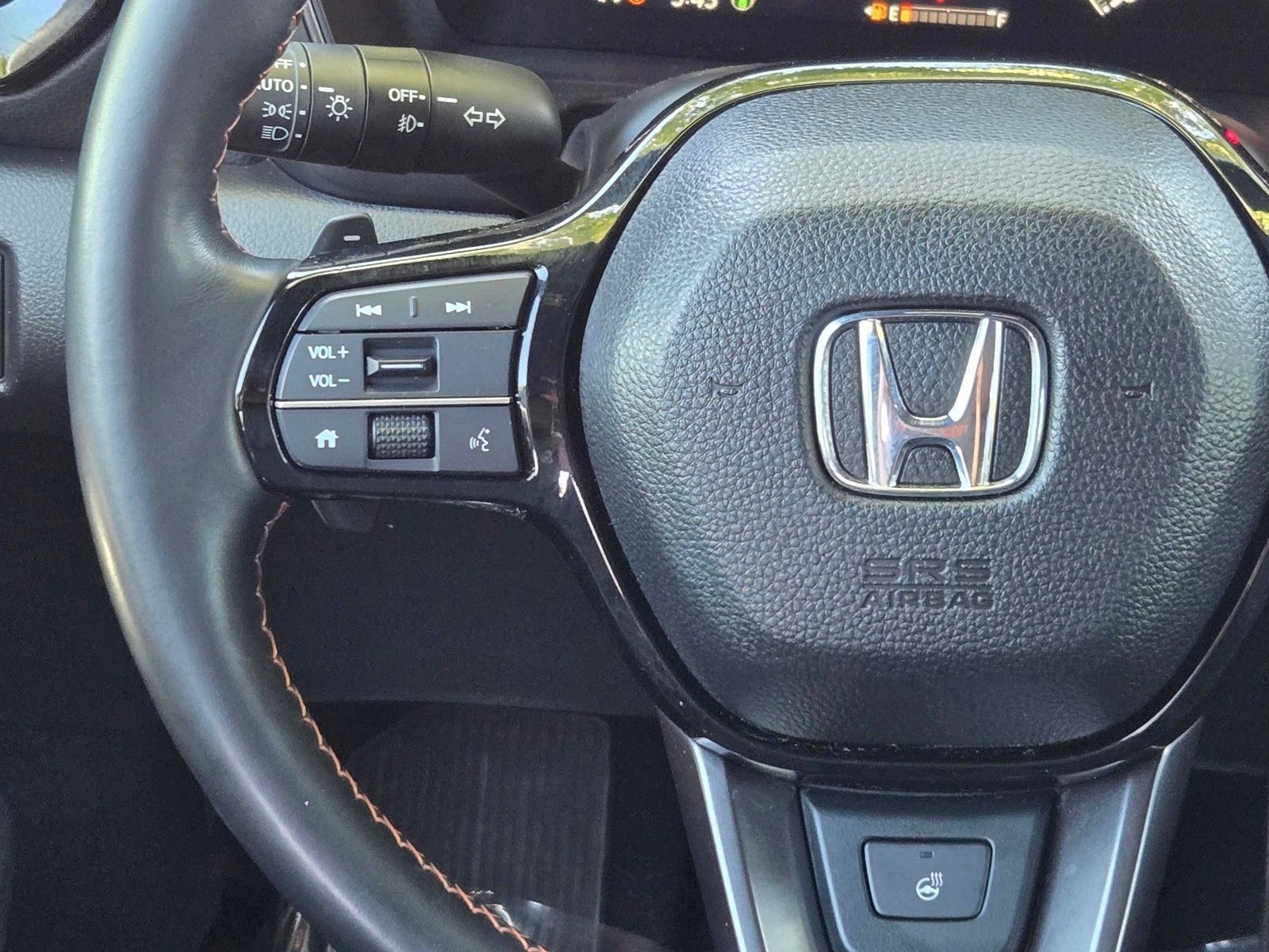 2025 Honda Pilot TrailSport — full photo 16 of 28