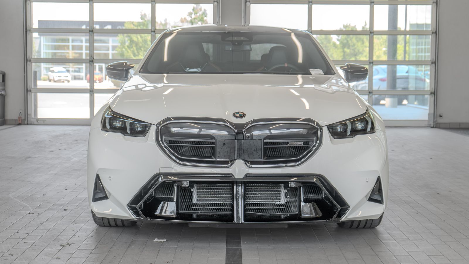 2026 BMW M5 Base — foto completa 10 de 32