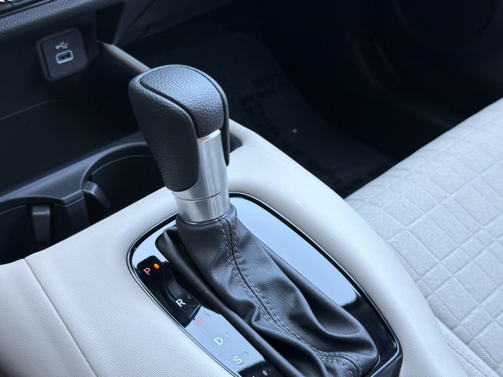 2024 Honda HR-V LX — foto completa 21 de 28