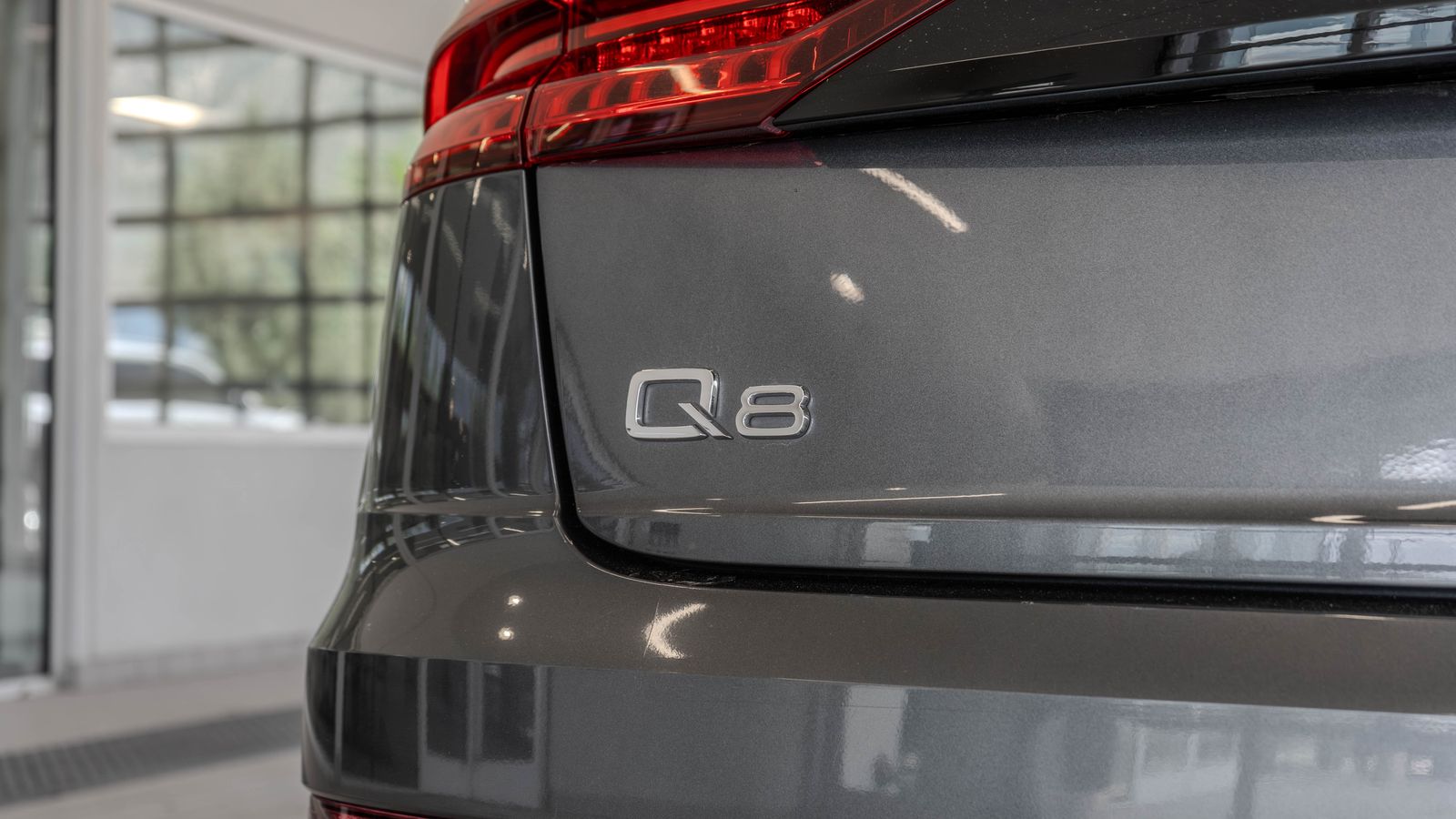 2020 Audi Q8 55 Premium Plus — full photo 22 of 34