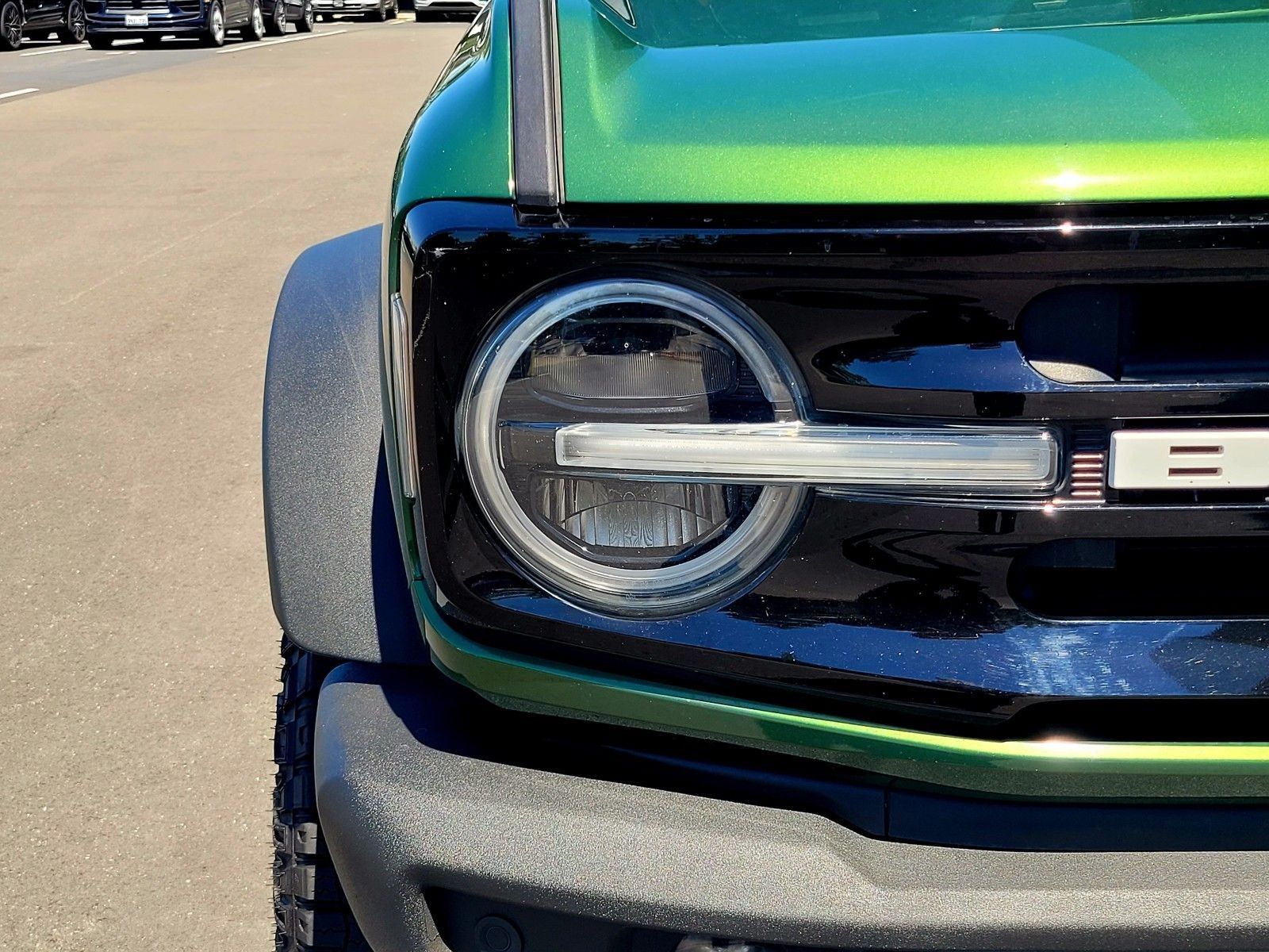 2022 Ford Bronco Outer Banks — foto completa 12 de 45
