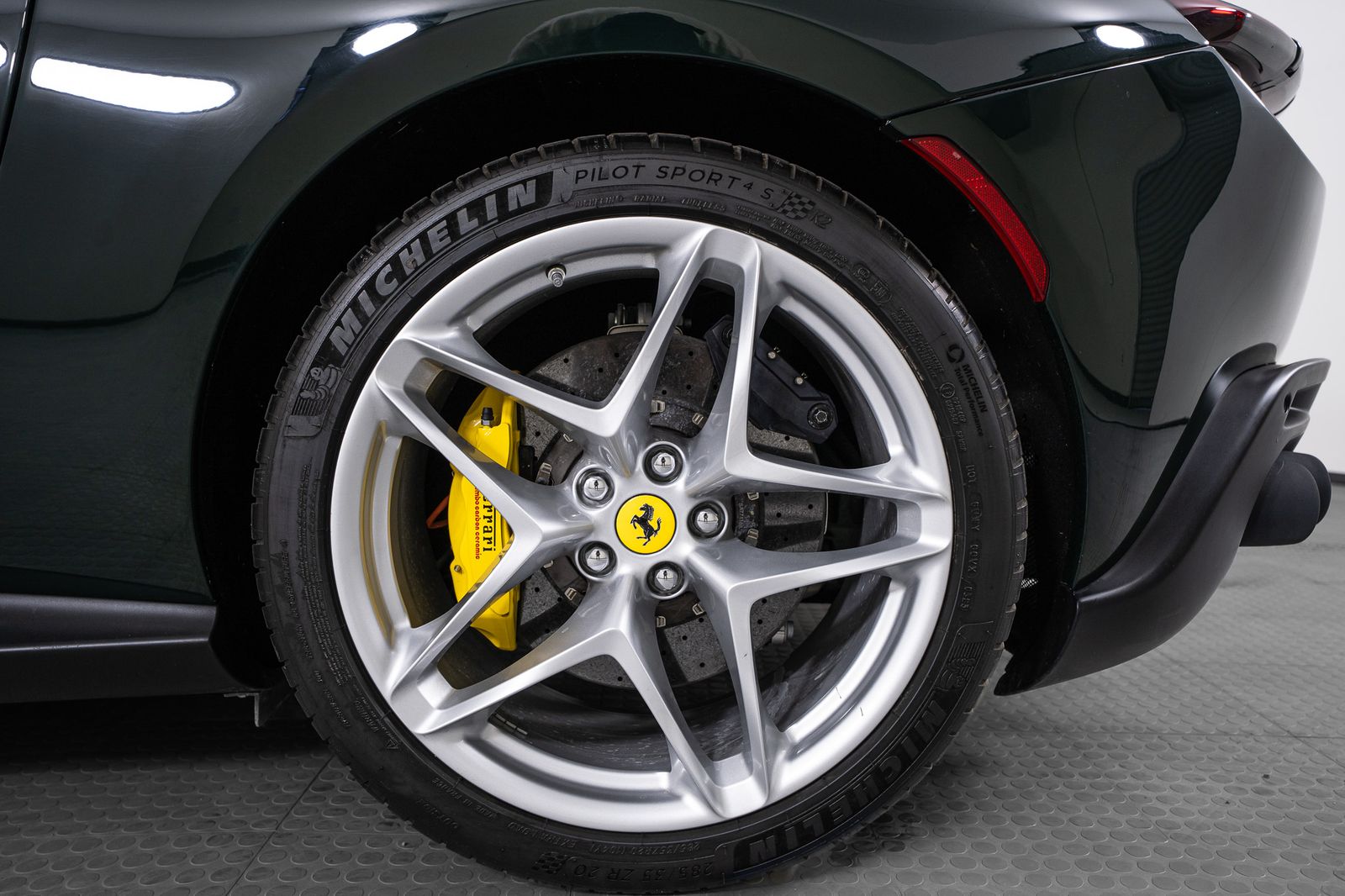 2023 Ferrari Roma — full photo 11 of 45