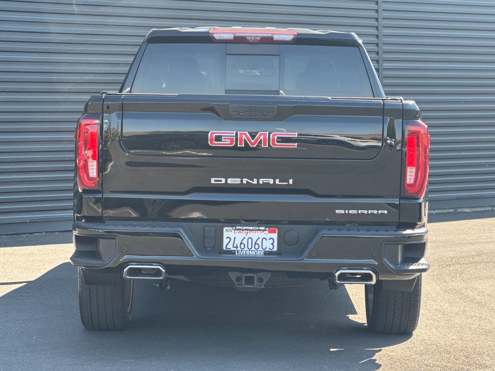 2021 GMC Sierra 1500 Denali — foto completa 8 de 29
