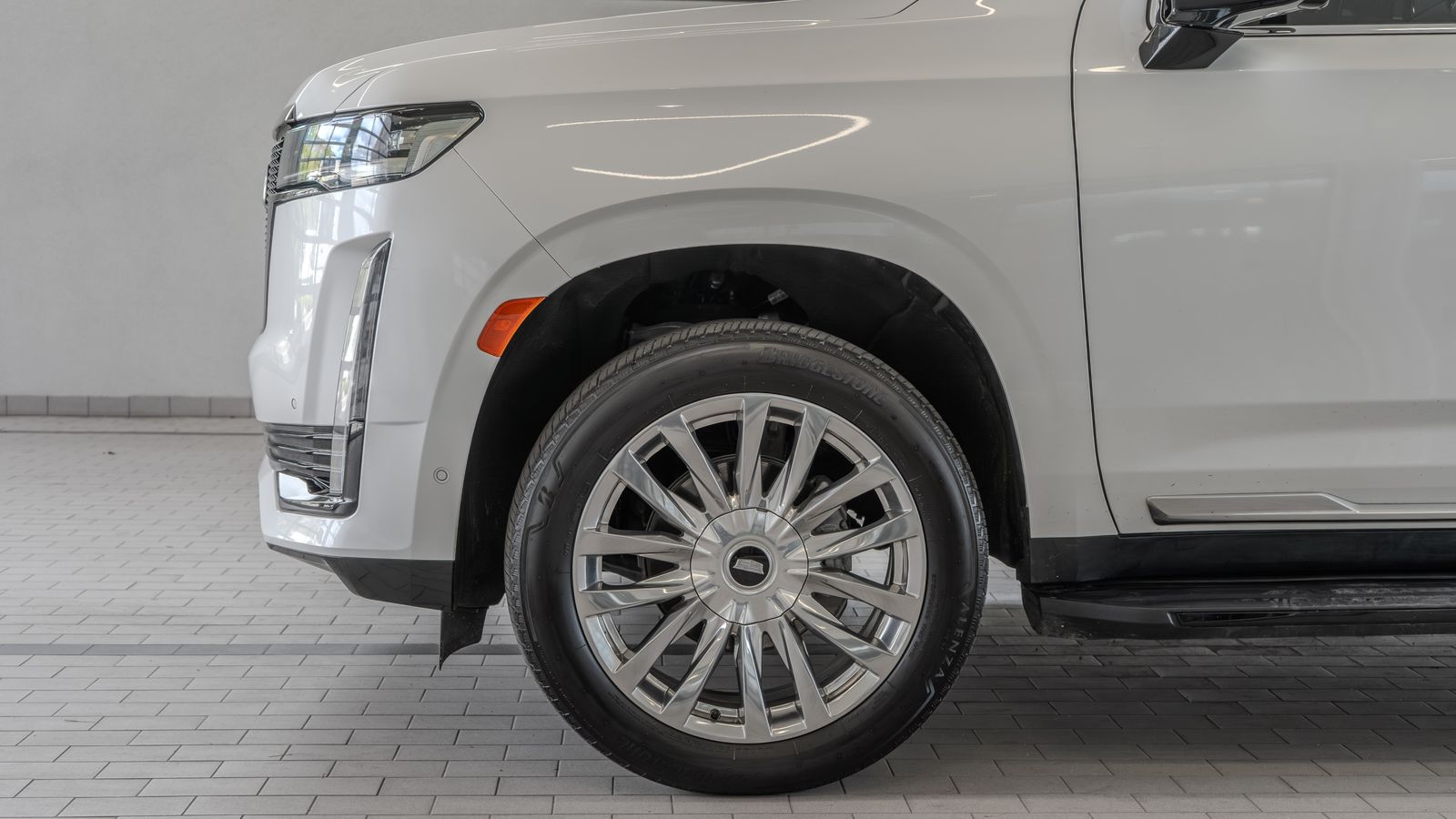 2023 Cadillac Escalade Premium Luxury — foto completa 4 de 35