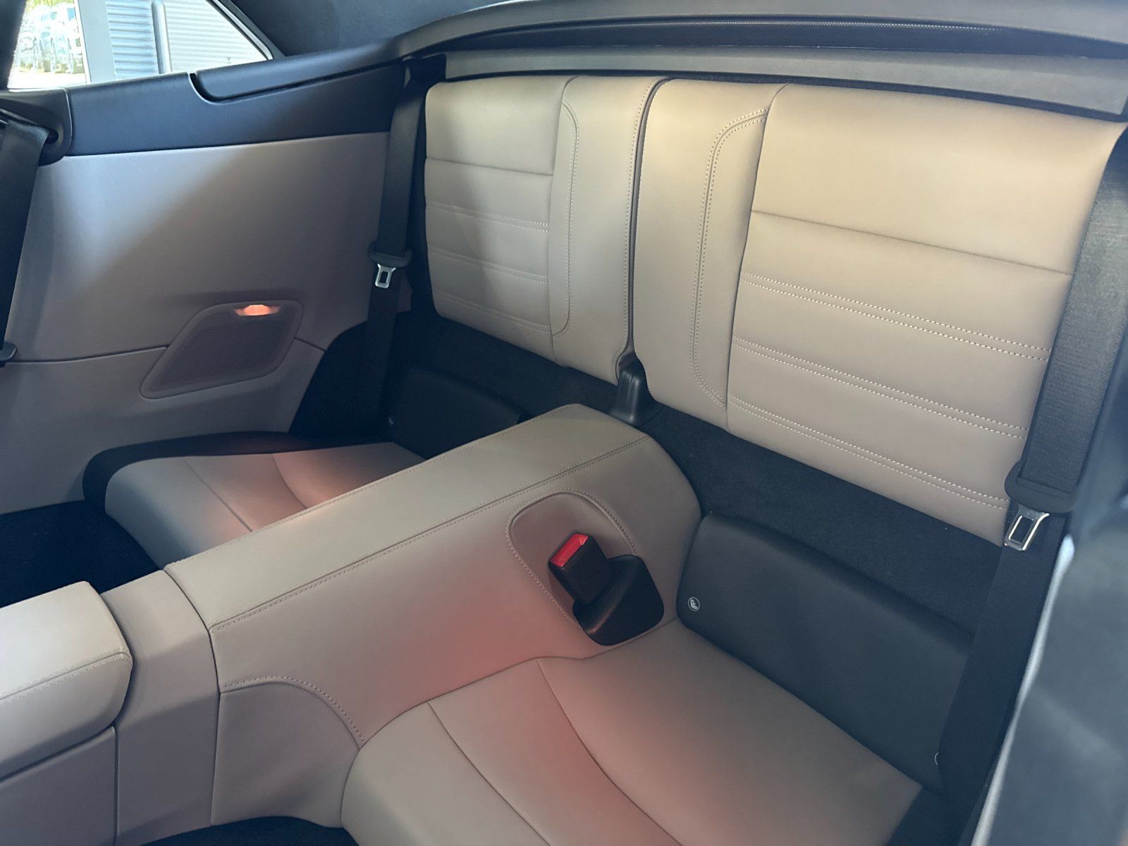 2025 Porsche 911 Carrera S — full photo 12 of 29
