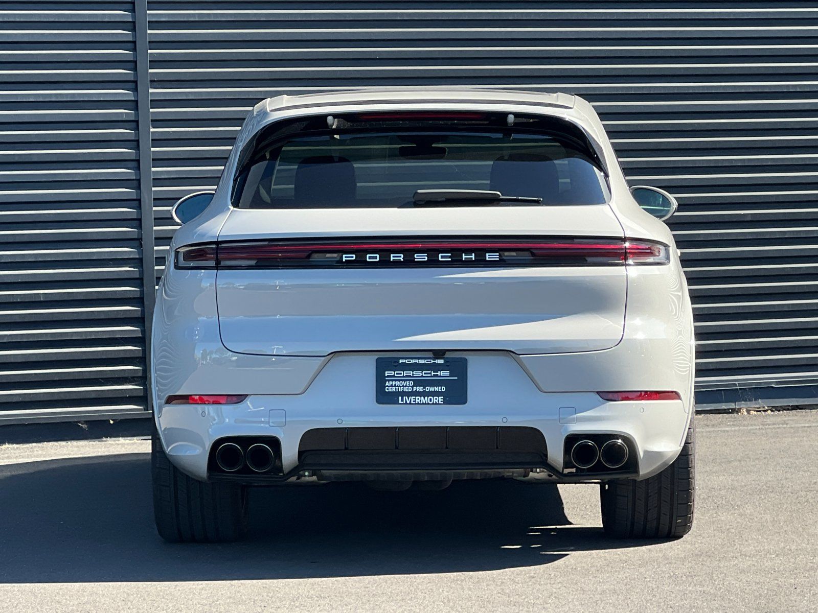 2026 Porsche Cayenne S — full photo 7 of 29