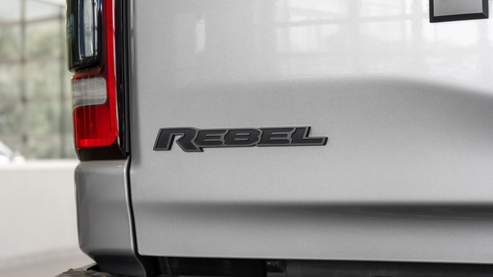 2020 Ram 1500 Rebel — foto completa 22 de 34