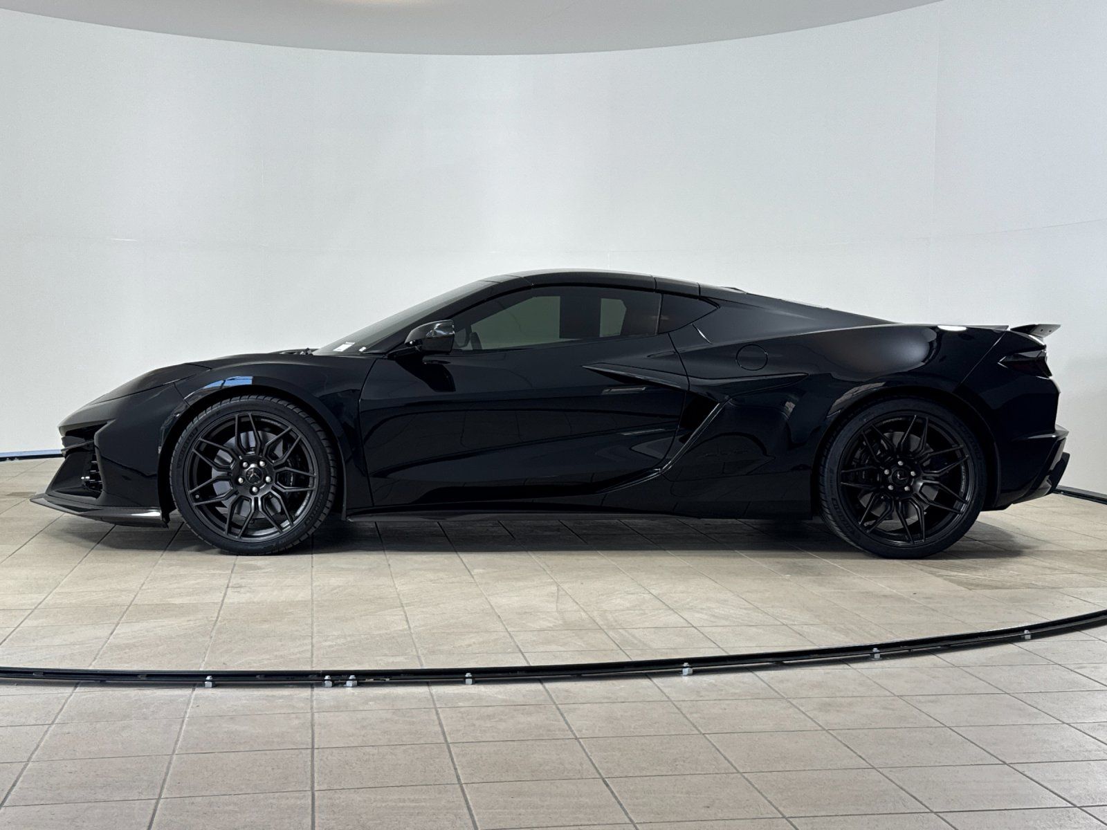 2024 Chevrolet Corvette Z06 — foto completa 2 de 26
