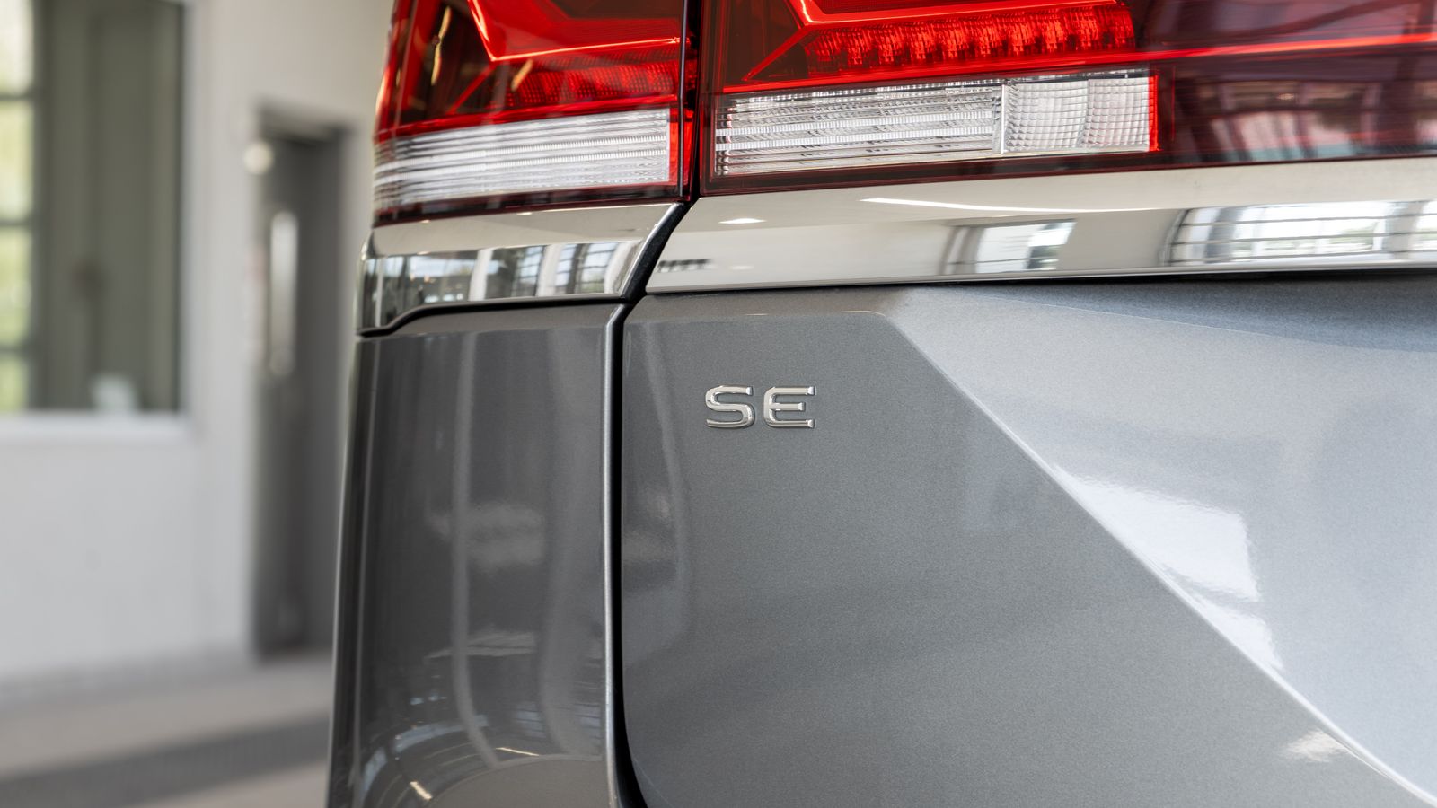 2024 Volkswagen Atlas 2.0T SE w/Technology — foto completa 22 de 35