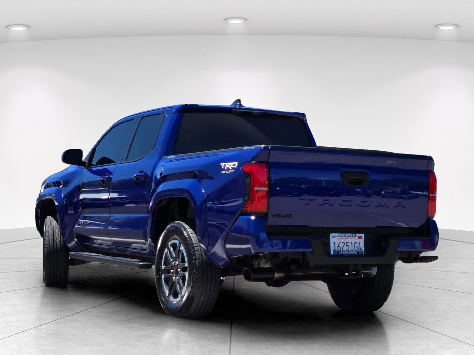 2025 Toyota Tacoma TRD Sport — foto completa 5 de 28