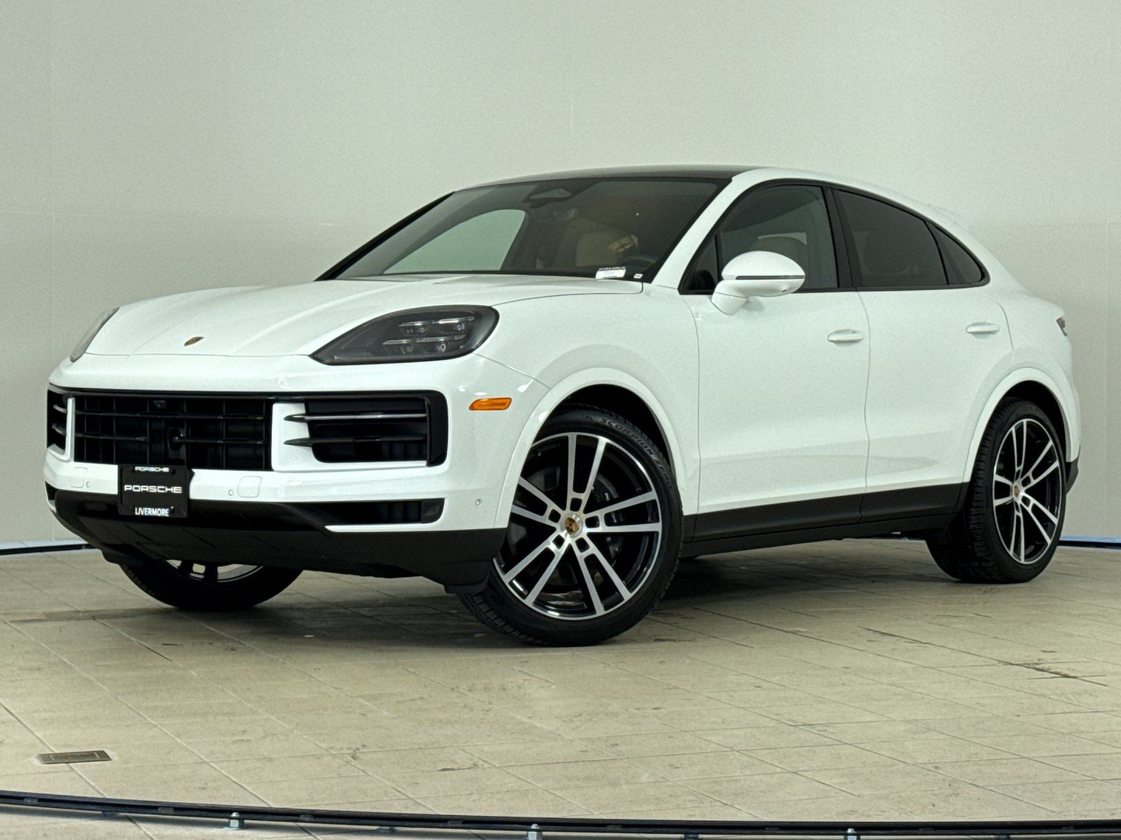 2026 Porsche Cayenne Coupe Base — foto completa 1 de 29