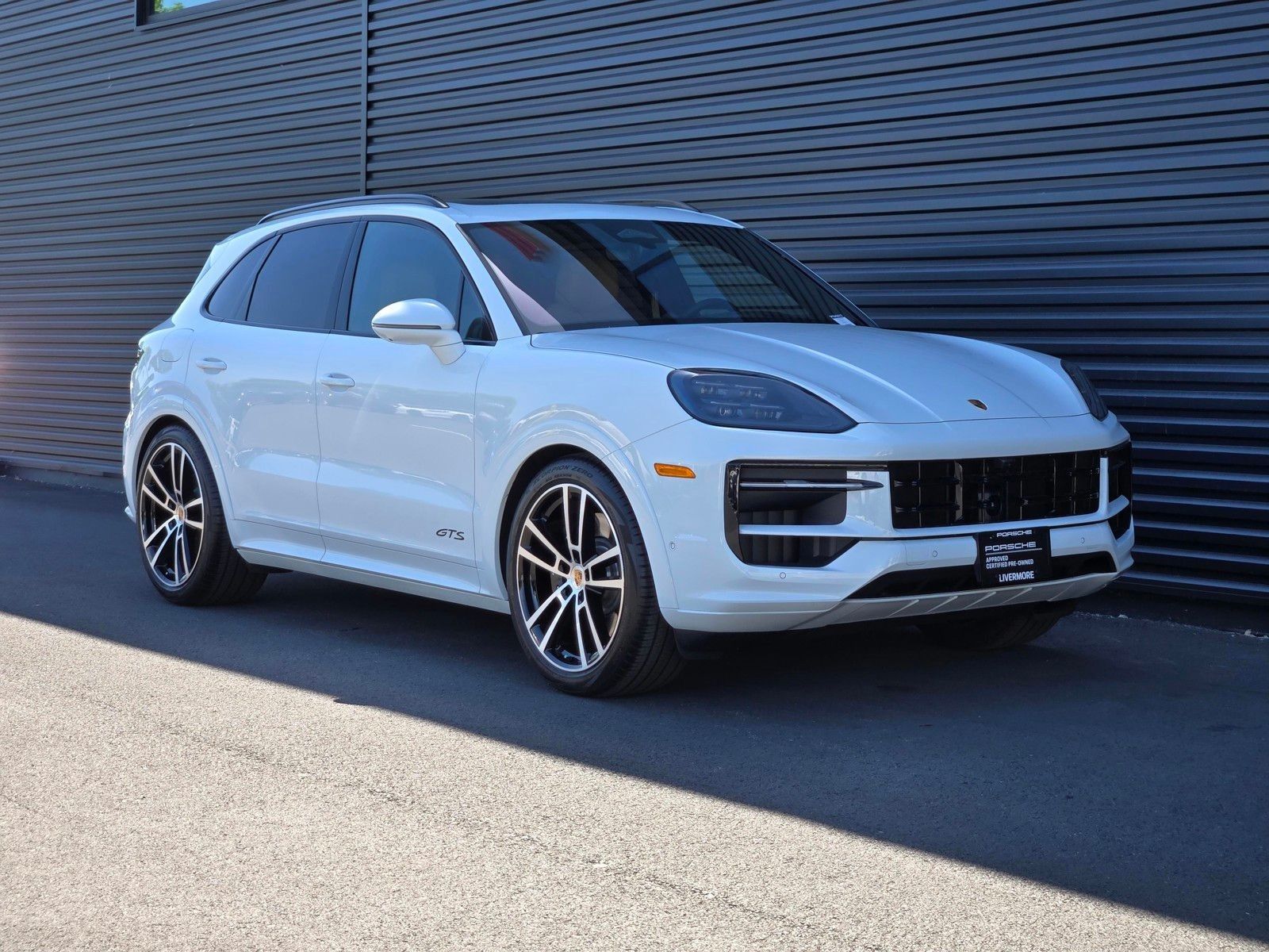 2026 Porsche Cayenne GTS — foto completa 9 de 27