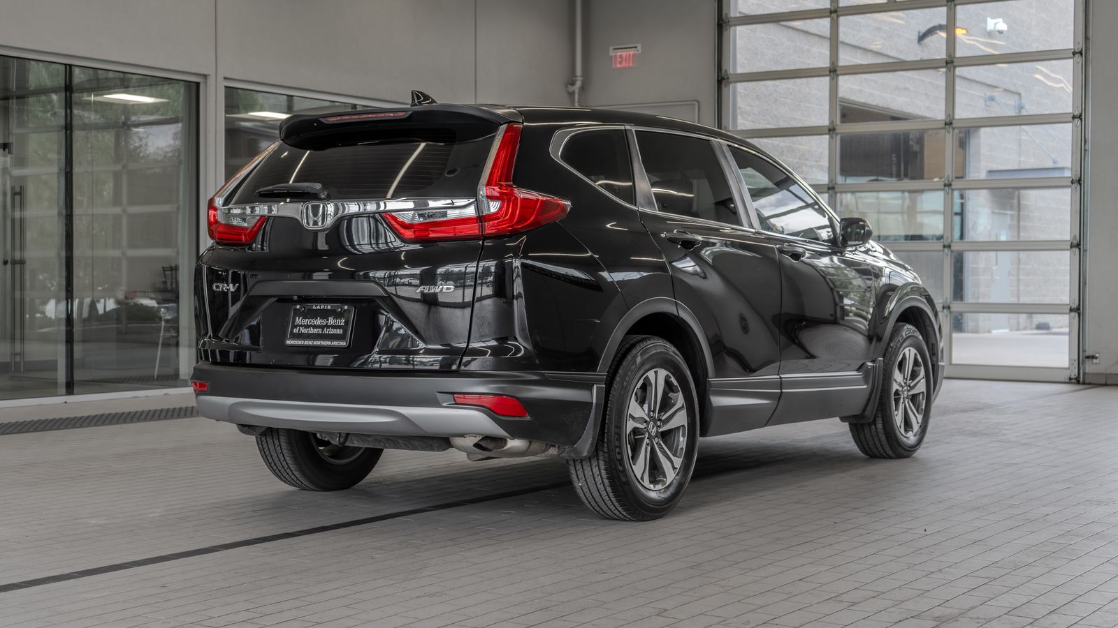 2019 Honda CR-V LX — full photo 29 of 33