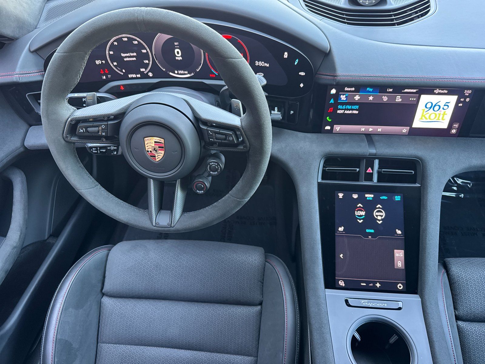 2025 Porsche Taycan GTS — foto completa 15 de 29