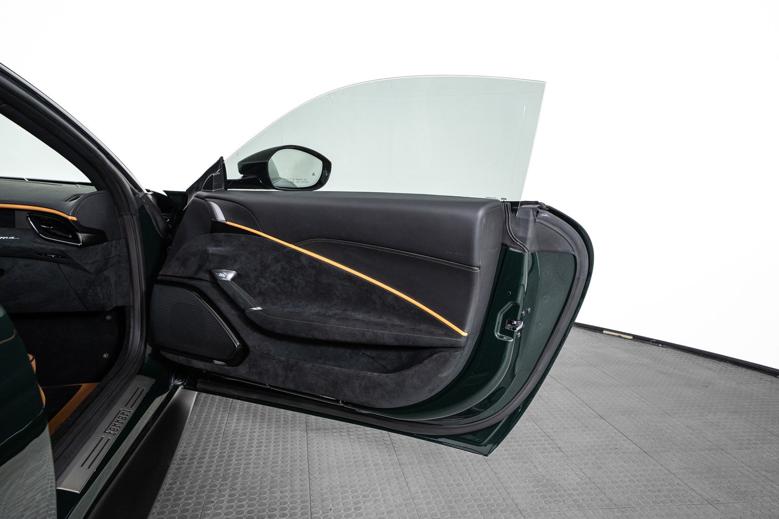 2023 Ferrari Roma — full photo 15 of 45