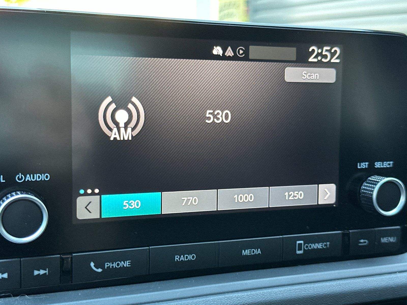 2025 Honda Accord SE — full photo 16 of 26