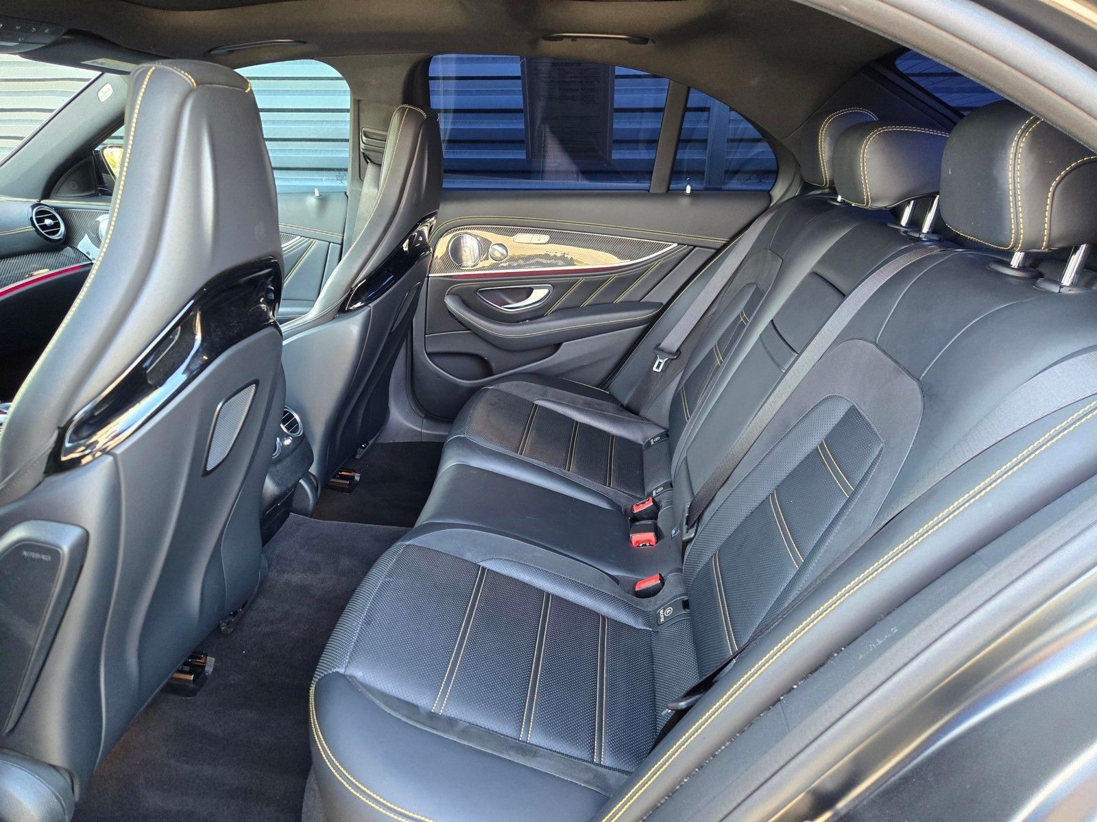 2018 Mercedes-Benz E-Class E 63 S AMG® — foto completa 18 de 27