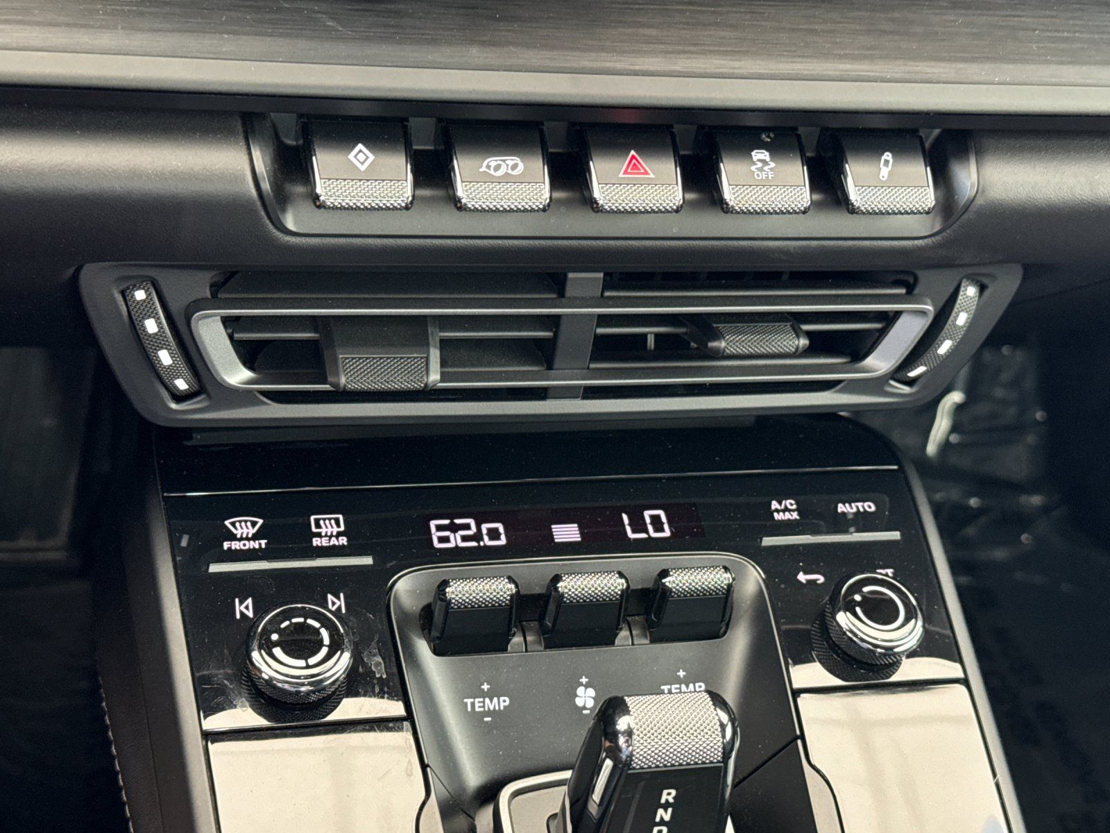 2023 Porsche 911 Targa 4 GTS — full photo 20 of 29