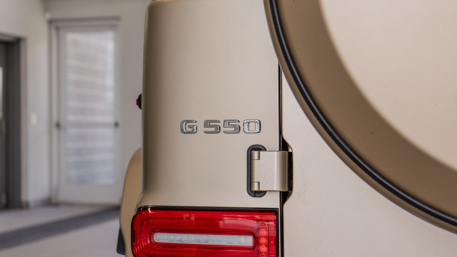 2023 Mercedes-Benz G-Class G 550 — foto completa 22 de 33