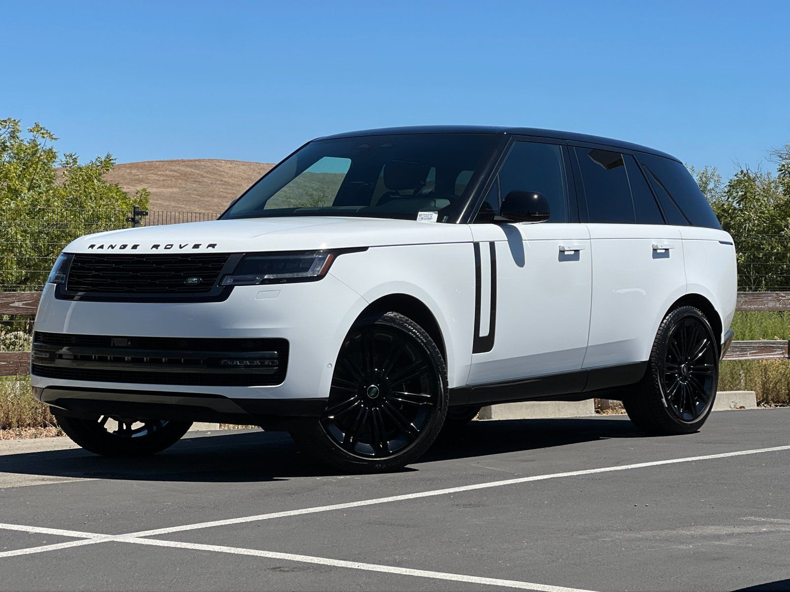 2024 Land Rover Range Rover SE — foto completa 1 de 29