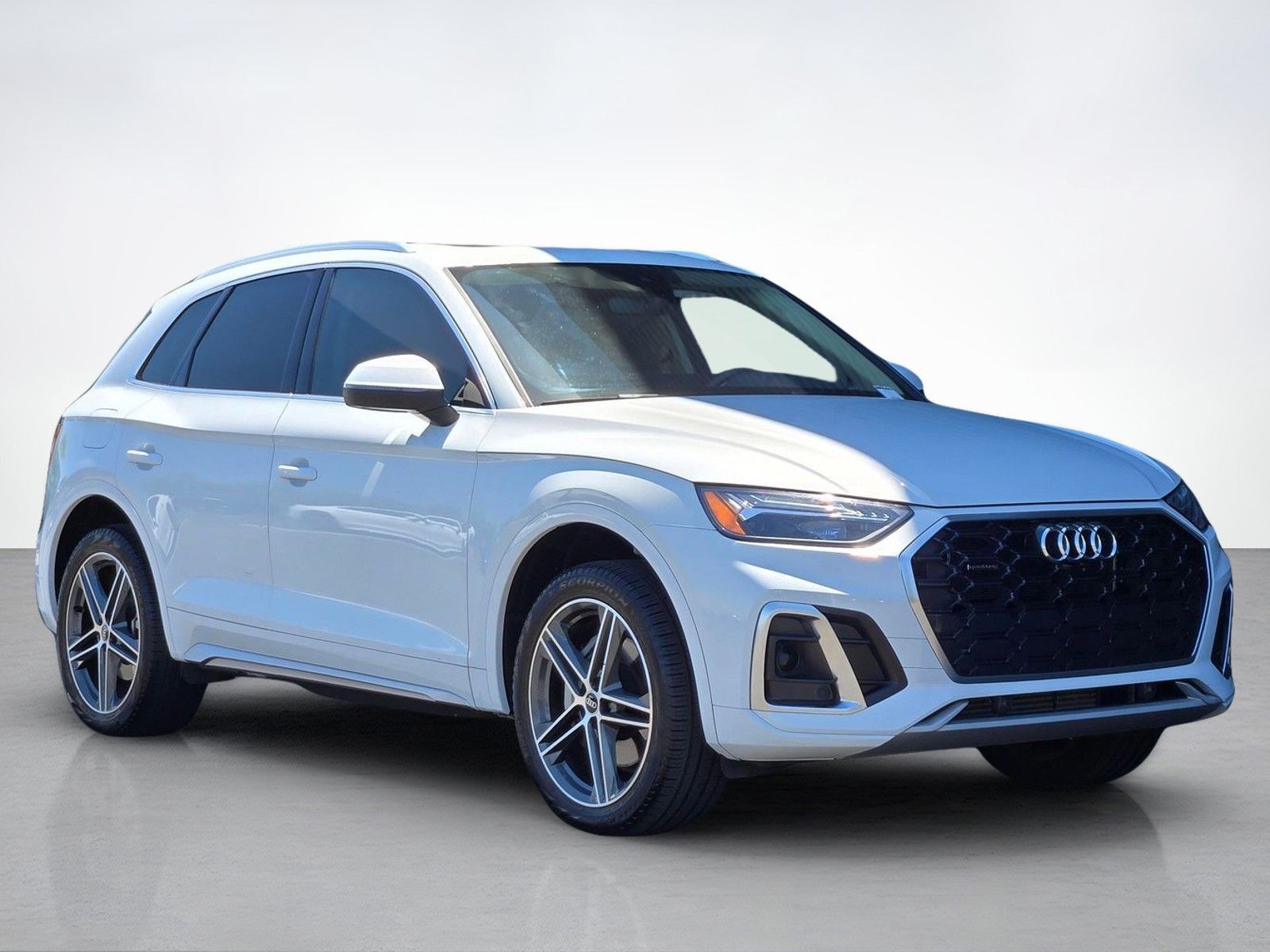 2023 Audi Q5 e 55 Premium Plus — foto completa 8 de 45