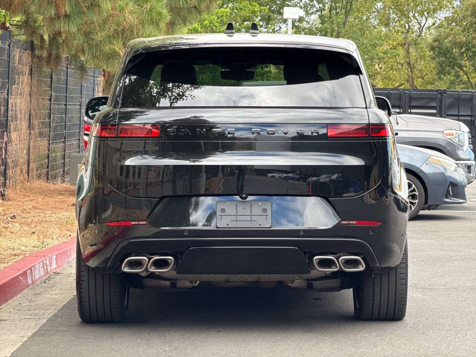 2025 Land Rover Range Rover Sport Autobiography — foto completa 4 de 29