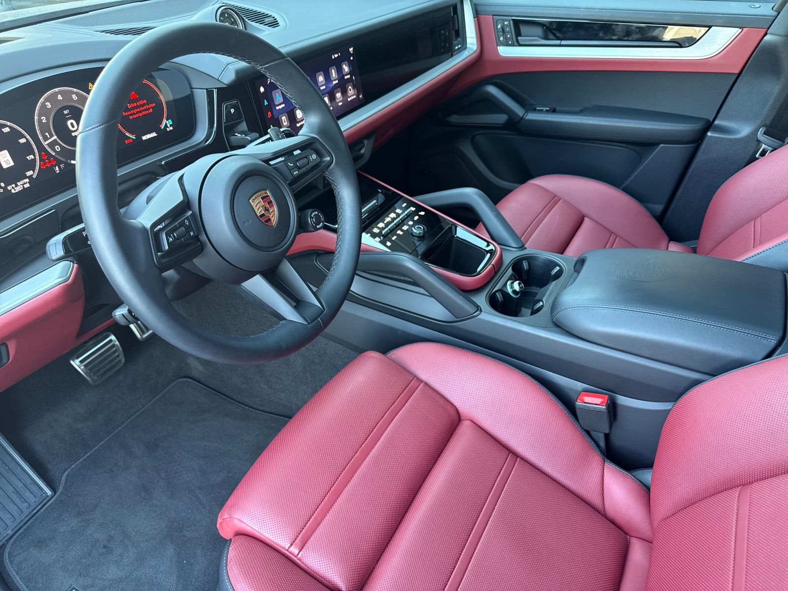 2026 Porsche Cayenne Coupe S — full photo 4 of 28