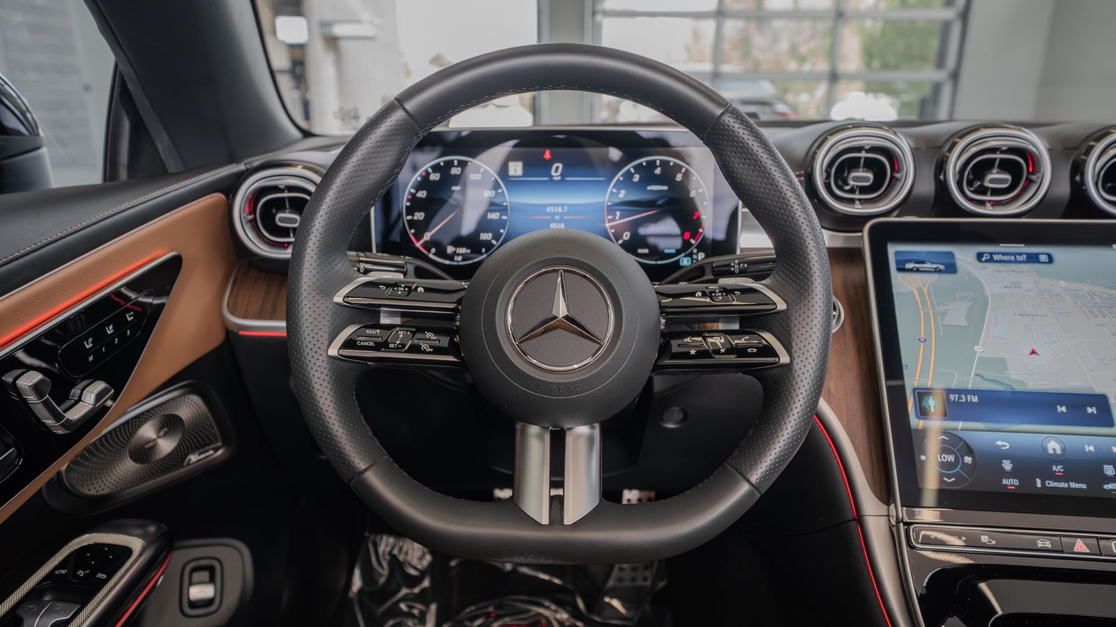 2024 Mercedes-Benz CLE CLE 300 — foto completa 10 de 39