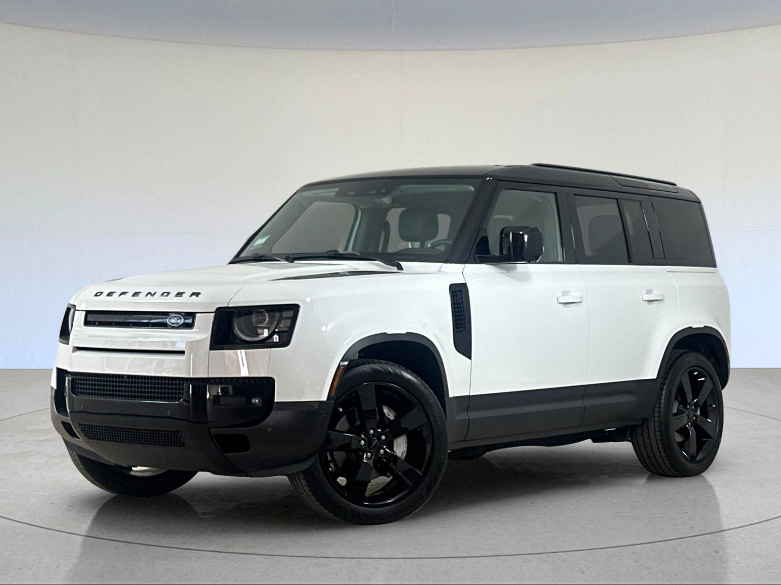 2026 Land Rover Defender 110 S — foto 1 de 28