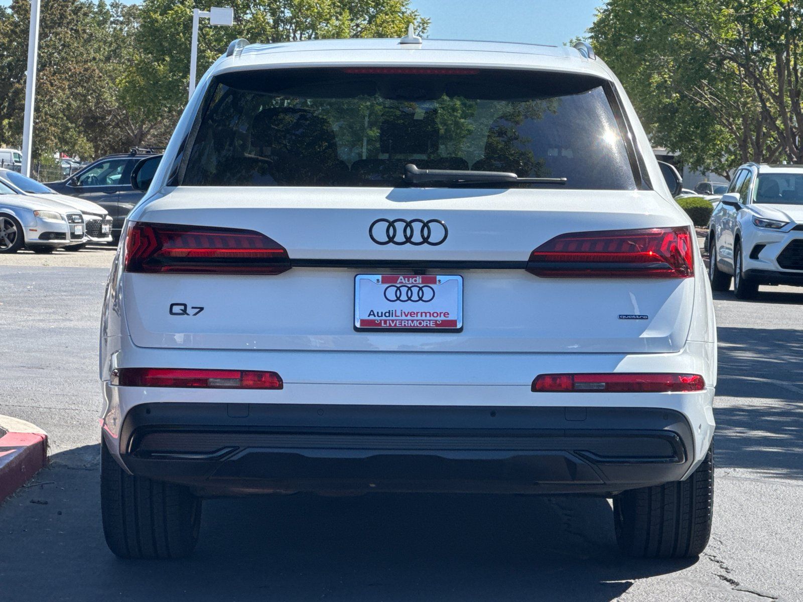 2023 Audi Q7 45 Premium Plus — full photo 5 of 29