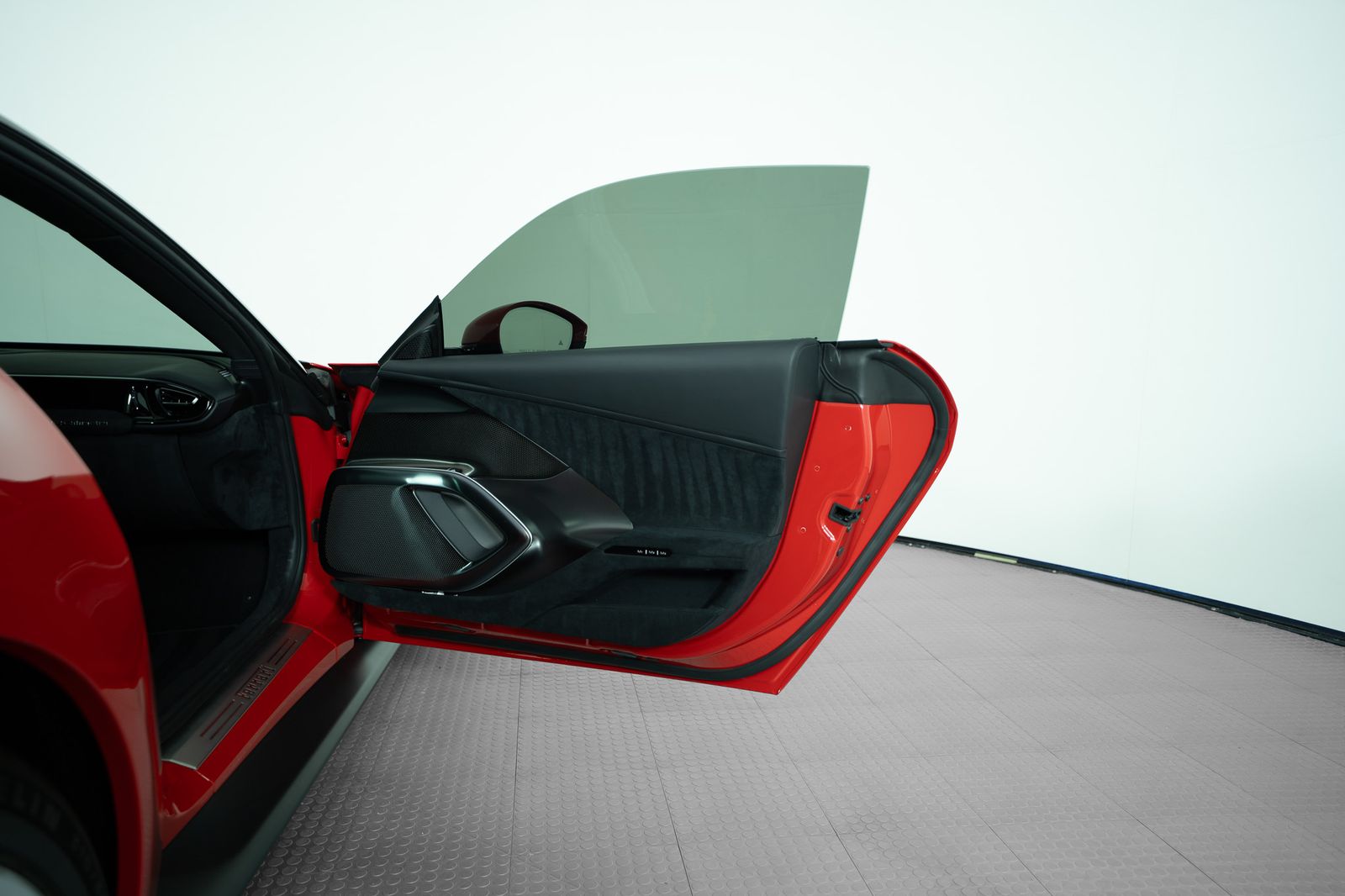 2025 Ferrari 12Cilindri — full photo 49 of 51
