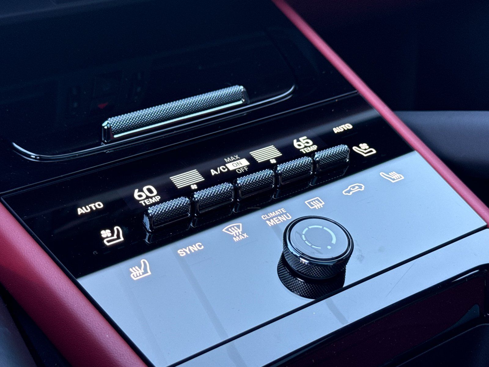 2026 Porsche Cayenne Coupe S — full photo 20 of 28