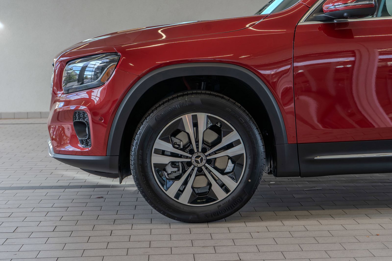 2026 Mercedes-Benz GLB GLB 250 — foto completa 4 de 36