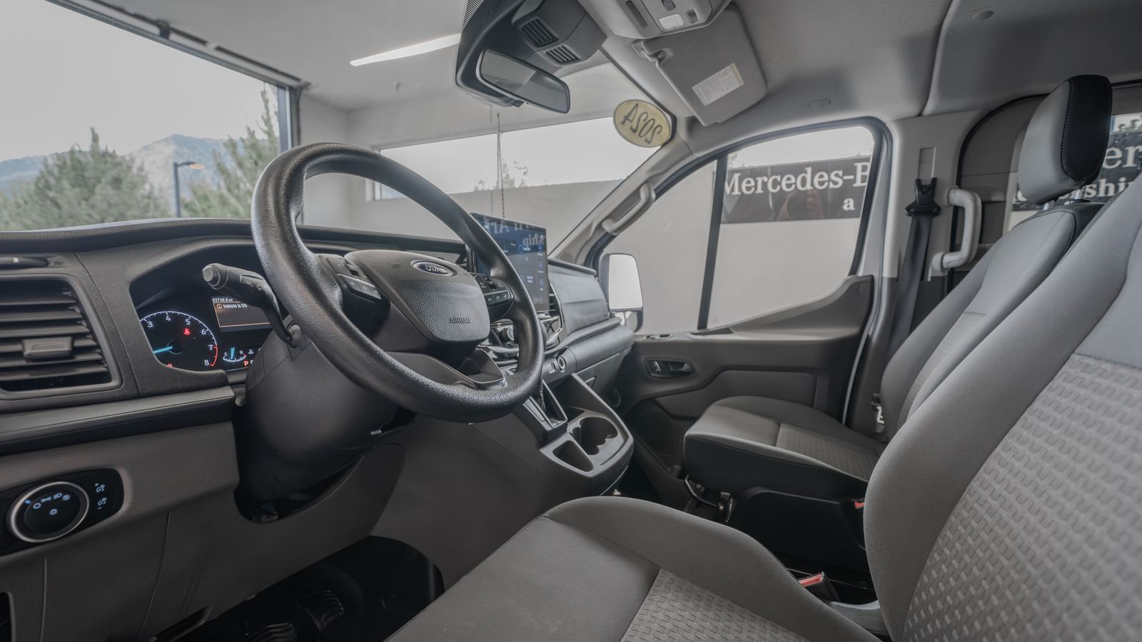 2024 Ford Transit-350 XLT — foto completa 6 de 35