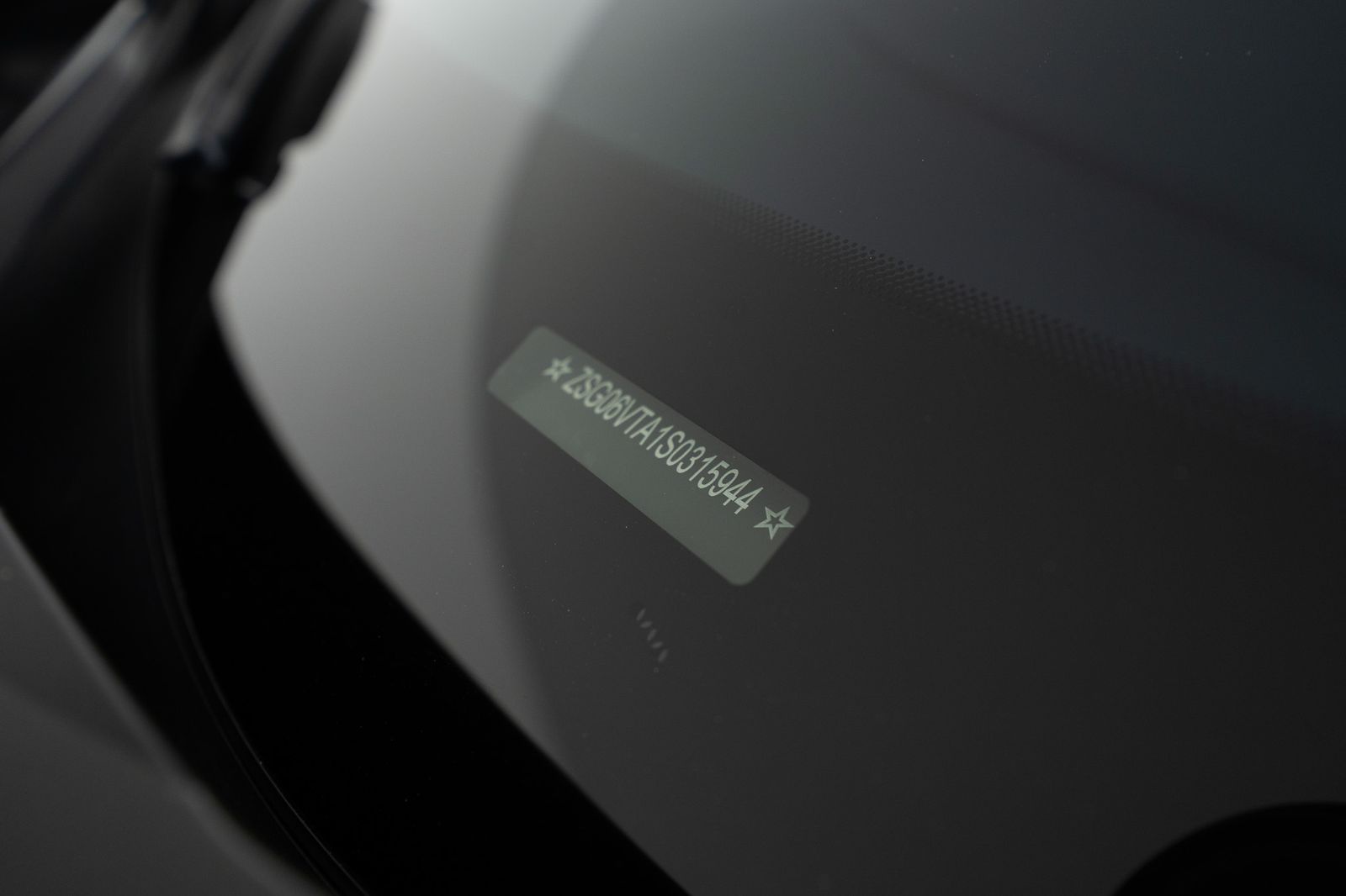 2025 Ferrari Purosangue — foto completa 15 de 66